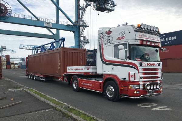 dnfs_dublin_port_container_chassis